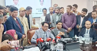 শিক্ষাব্যবস্থাকে ‘হাস্যকর অবস্থান’ থেকে উন্নত পর্যায়ে নিতে চাই: শিক্ষামন্ত্রী